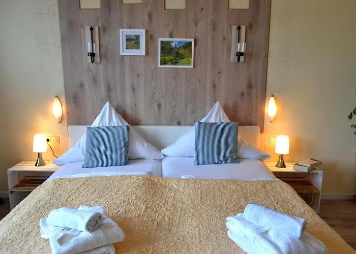 Restaurant Tomahawk Hotel *